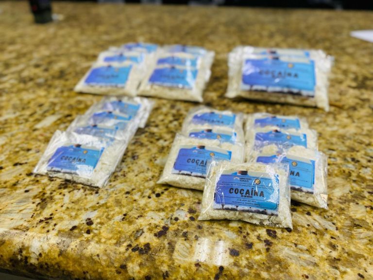 Laboratorio Químico Toxicológico de la Dirección de Medicina Forense colabora en adiestramiento de Batallón Canino, Unidad élite de las FFAA