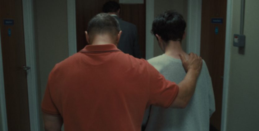 Recomendaciones de los terapeutas frente a los problemas juveniles que refleja la serie de Netflix “Adolescencia”