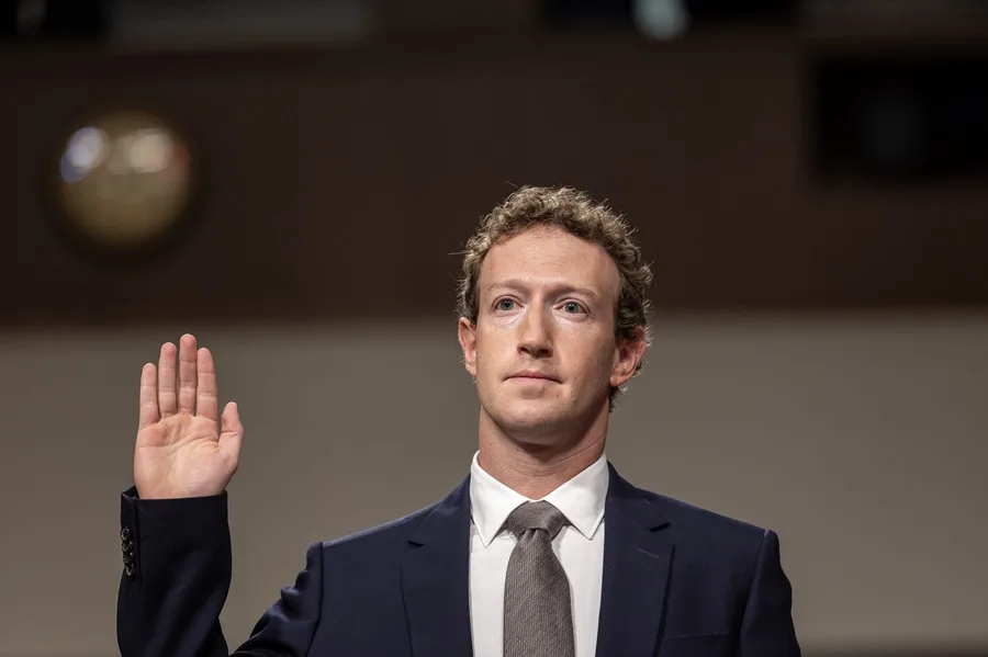 Mark Zuckerberg defiende Facebook en el primer día del juicio antimonopolio contra Meta