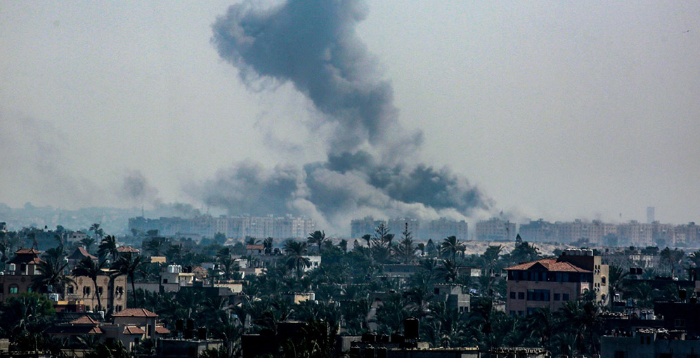 Israel mata al menos a 77 palestinos en Gaza e hiere a cerca de 300 en dos días de ataques