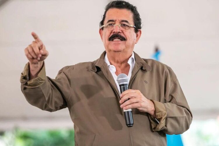 Expresidente hondureño aclara tergiversación de su mensaje sobre temor a Dios