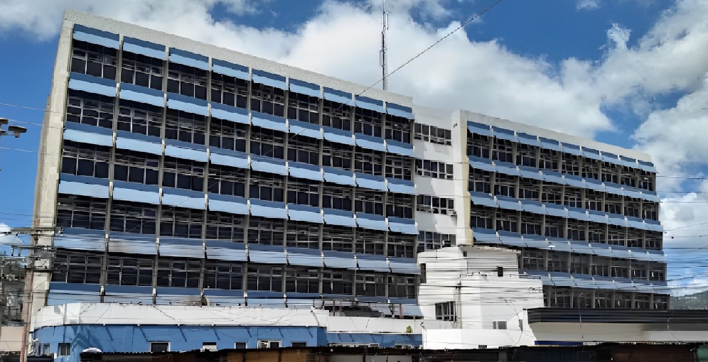 Enfermeras del Hospital Escuela protestan por recurso de amparo y exigen respeto a sus derechos laborales