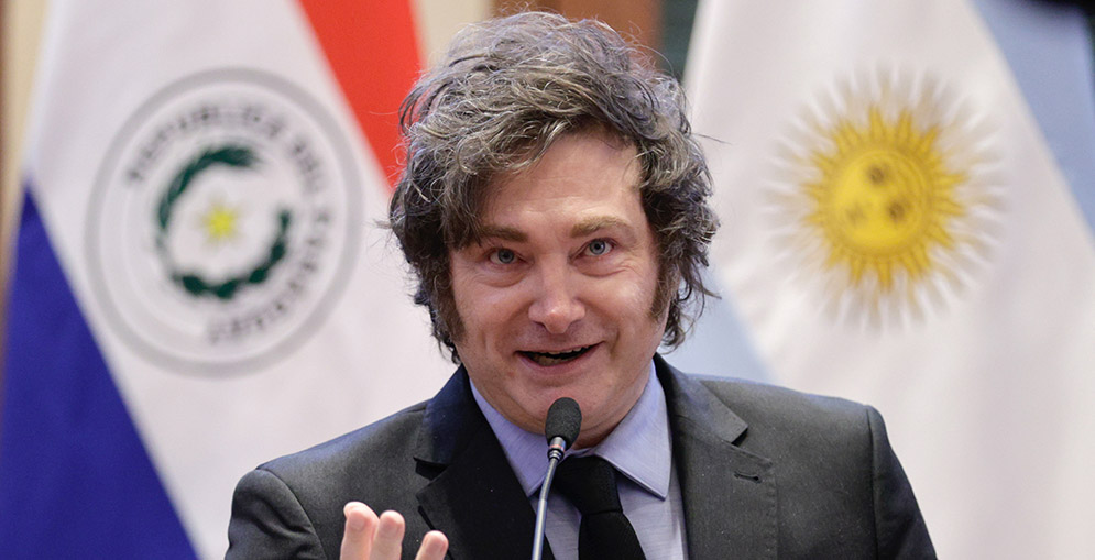 Los gremios de Argentina alzan su voz contra Milei y resaltan la figura de Francisco