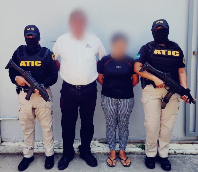 ATIC detiene a piloto y a mujer por violación agravada continuada y explotación sexual en perjuicio de menor de edad