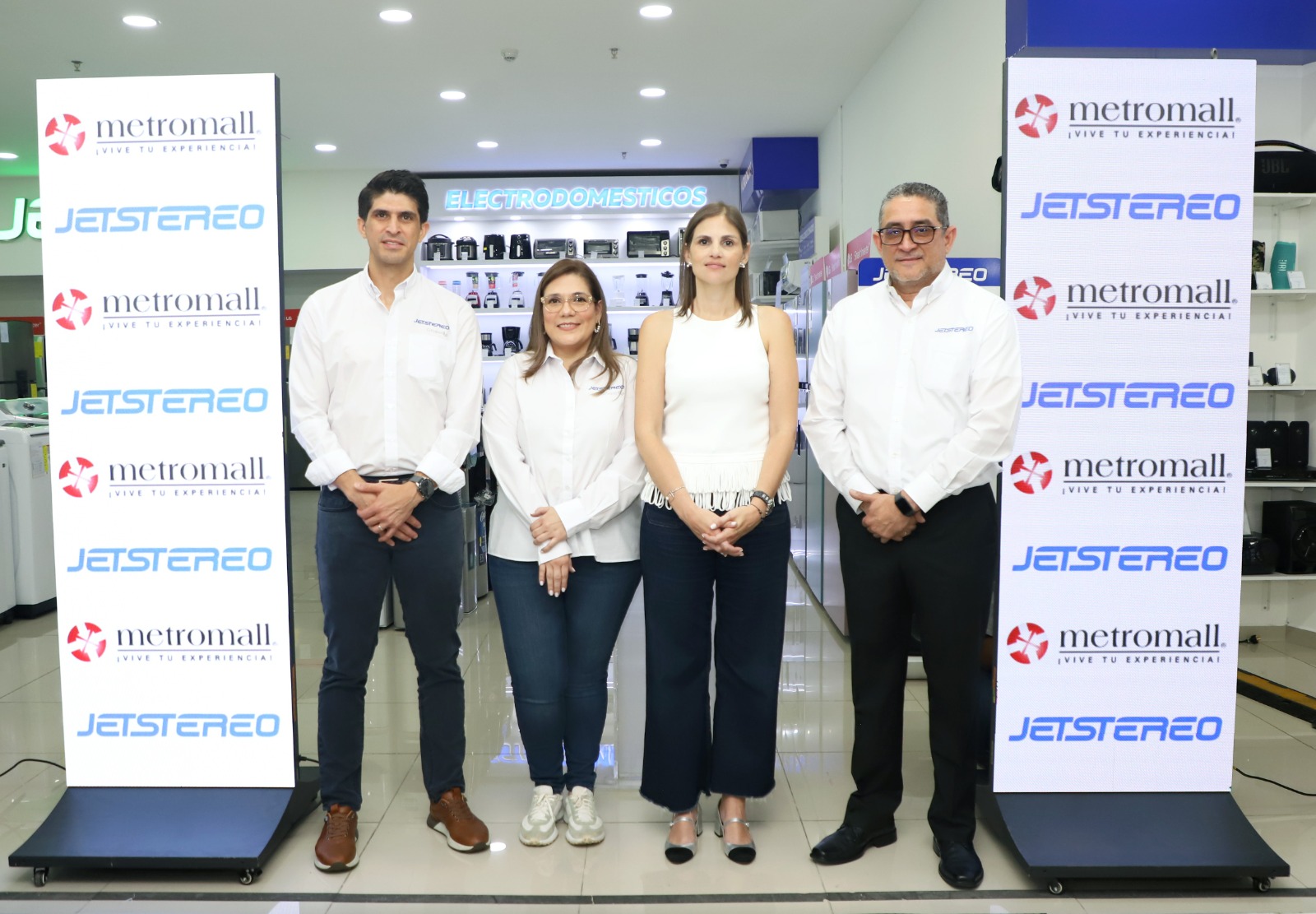 Jetstereo amplía su tienda en Metromall para mejorar la experiencia del cliente