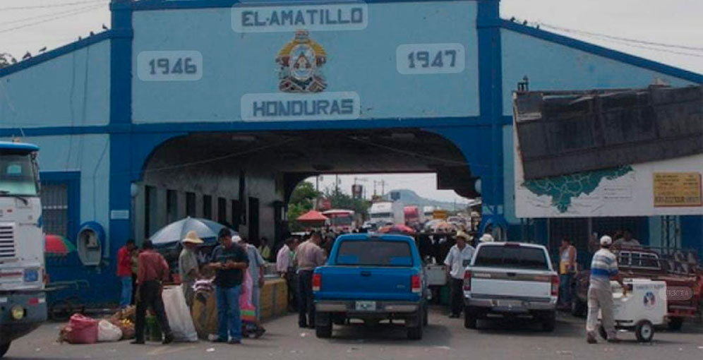 Gobierno lanza programa “Paso Ágil” en frontera de El Amatillo para reducir filas migratorias