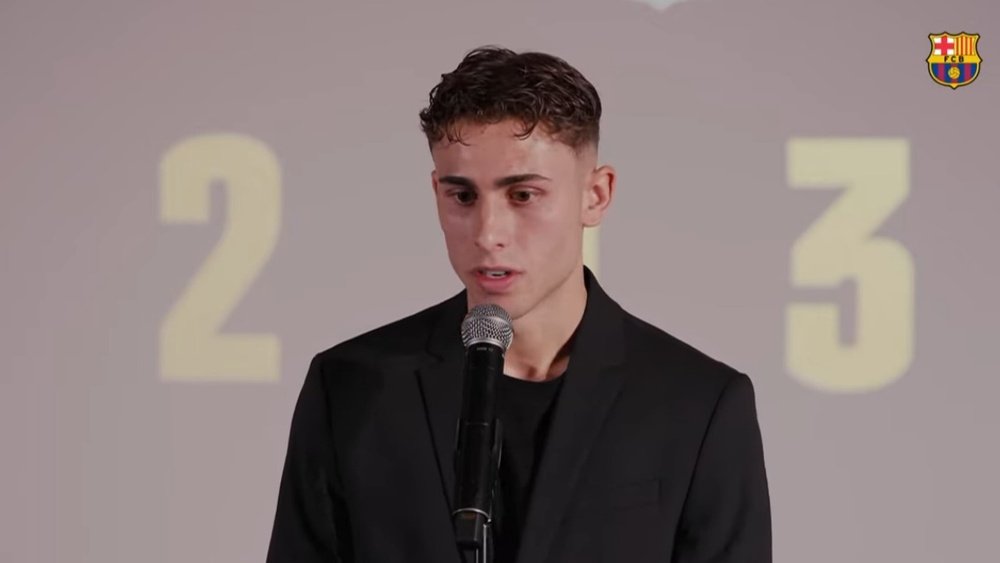 Fermín López renueva con Barcelona