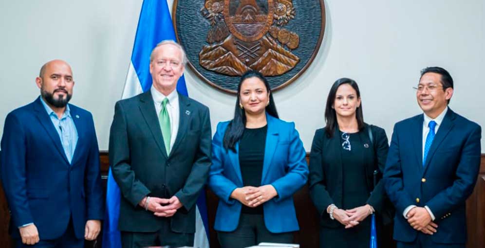 Finanzas revisa cartera con BM